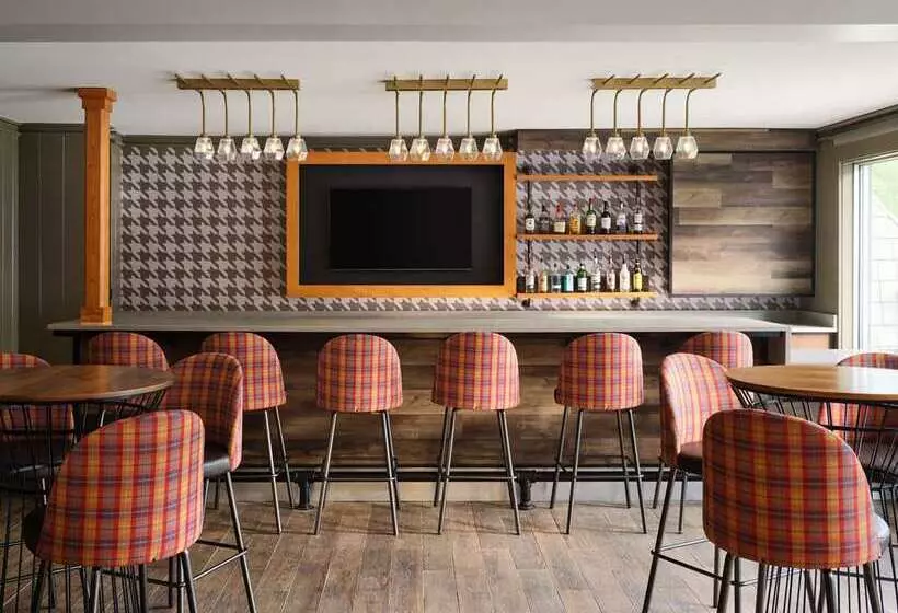 בית מלון כפרי Killington Mountain Lodge, Tapestry Collection By Hilton
