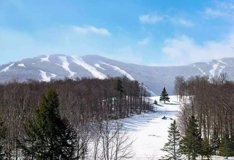 בית מלון כפרי Killington Mountain Lodge, Tapestry Collection By Hilton