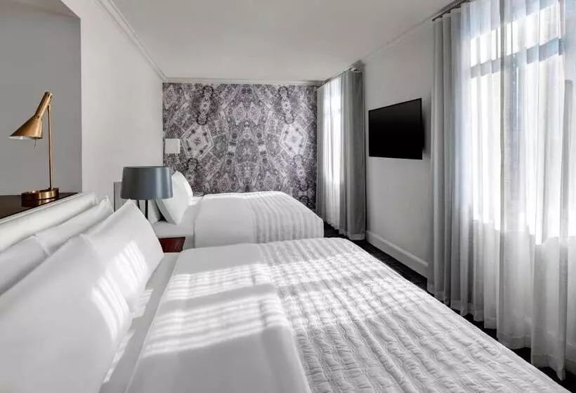 Отель Le Méridien Indianapolis