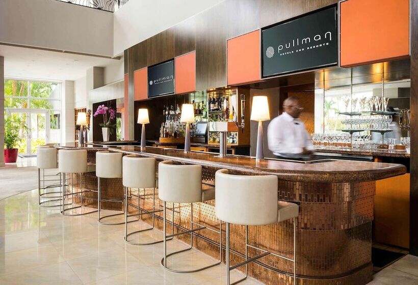 هتل Pullman Miami Airport