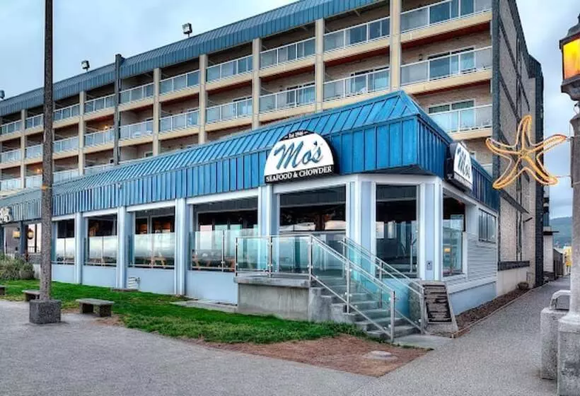 Otel Promenade Inn & Suites Oceanfront