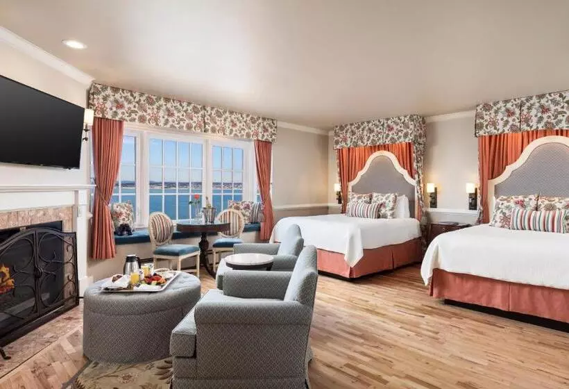 فندق Spindrift Inn