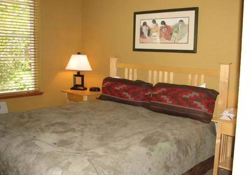 فندق Squaw Valley Lodge