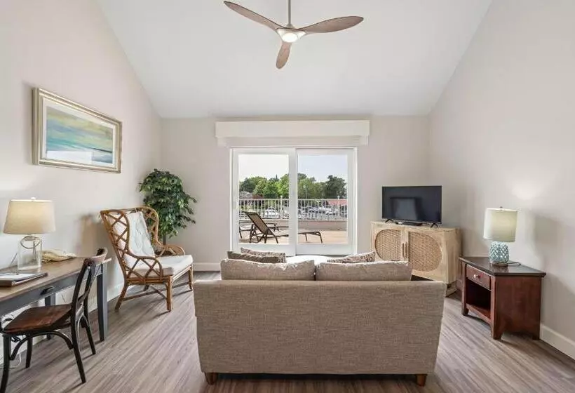 호텔 St Michaels Harbour Inn, Marina And Spa