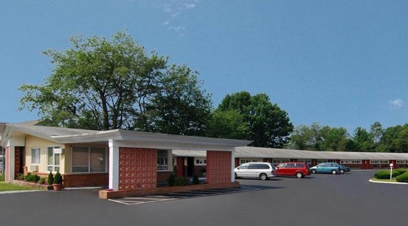 فندق Starlight Inn