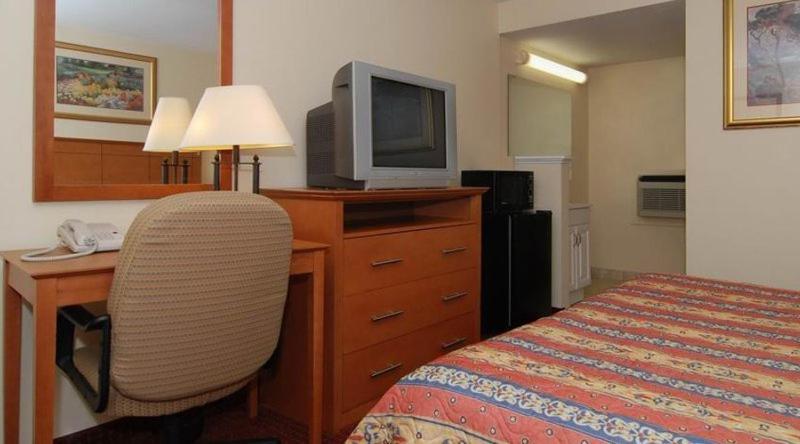 فندق Starlight Inn