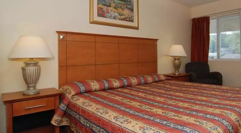 هتل Starlight Inn