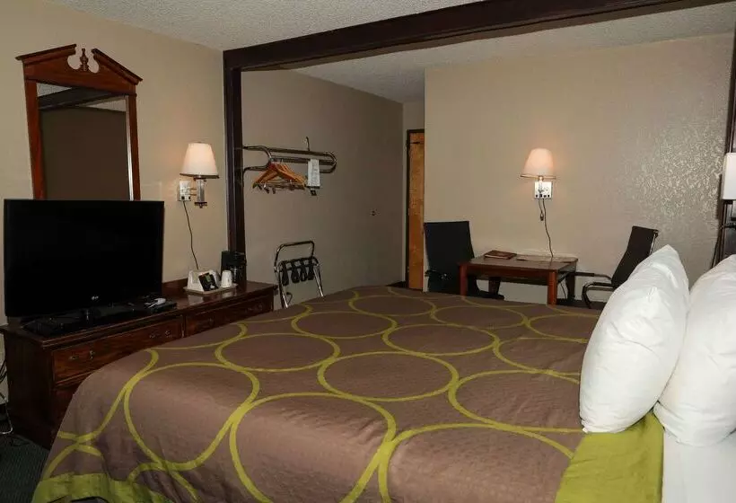 Отель Super 8 By Wyndham Gallup