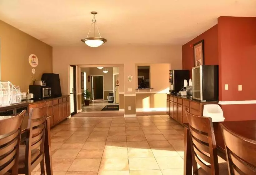 ホテル The Suite Inn