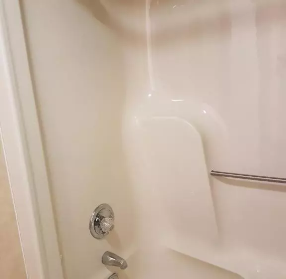 هتل Swiss Village Inn