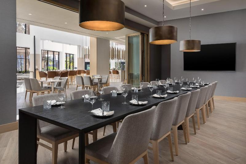 ホテル The Westin Long Beach