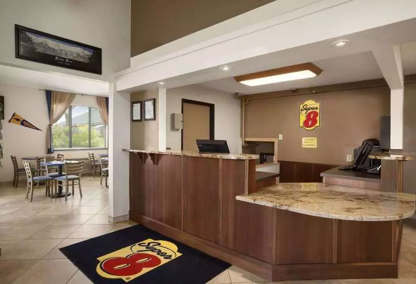 مُتل Super 8 By Wyndham Bozeman