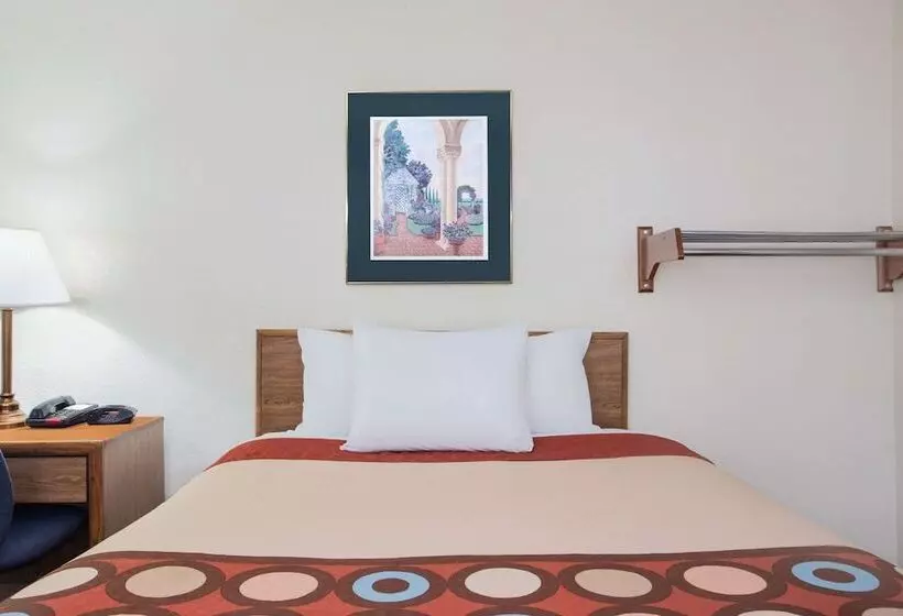 Motel Super 8 By Wyndham Douglas