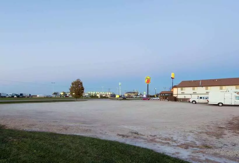 モーテル Super 8 By Wyndham Mendota Near I 39