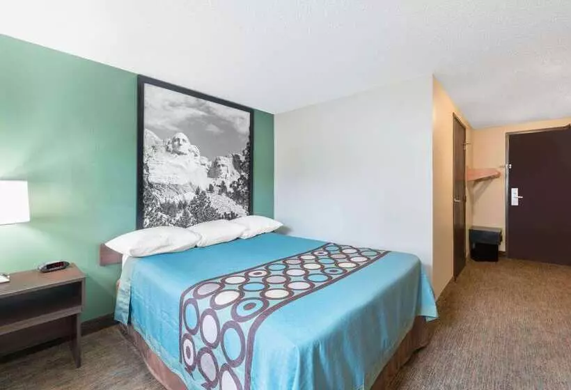 فندق على الطريق Super 8 By Wyndham Pierre Sd