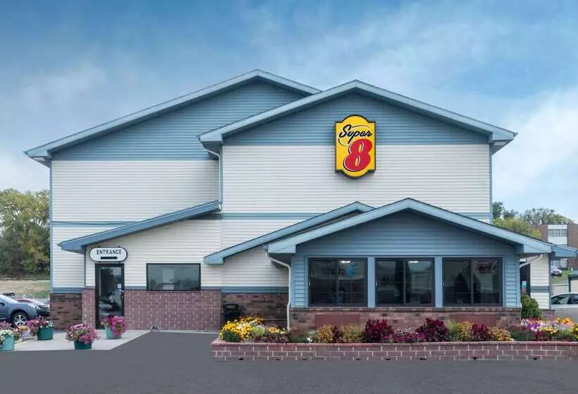 فندق على الطريق Super 8 By Wyndham Pierre Sd