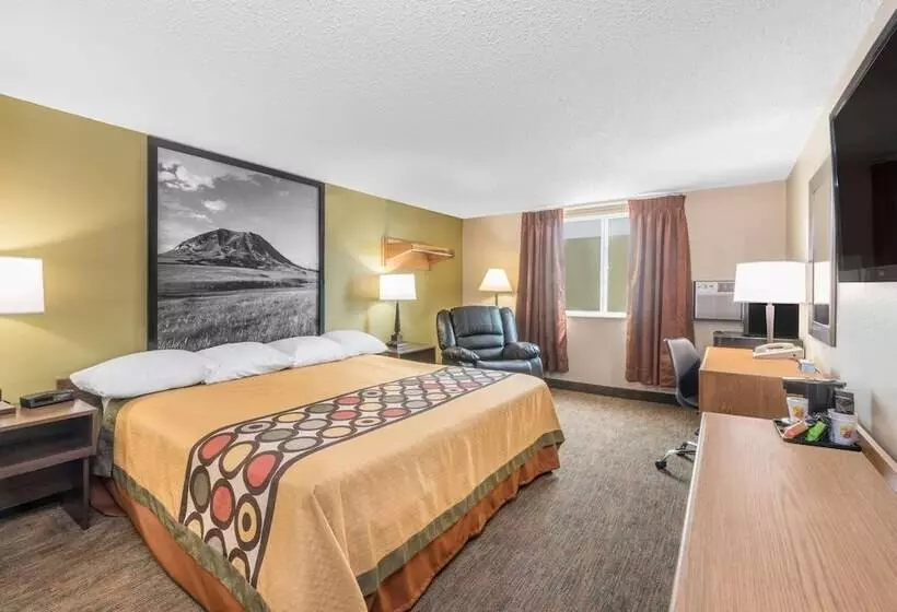 فندق على الطريق Super 8 By Wyndham Pierre Sd