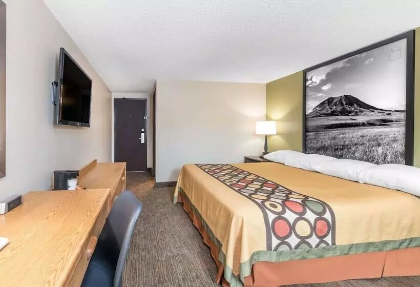 فندق على الطريق Super 8 By Wyndham Pierre Sd