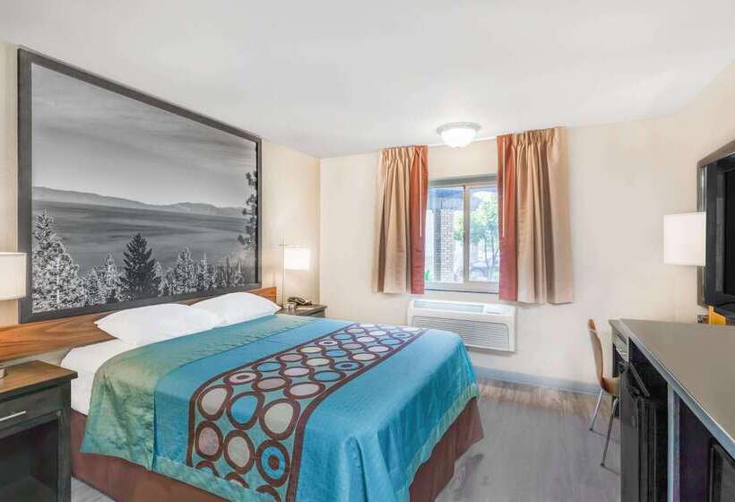 مُتل Super 8 By Wyndham Redding