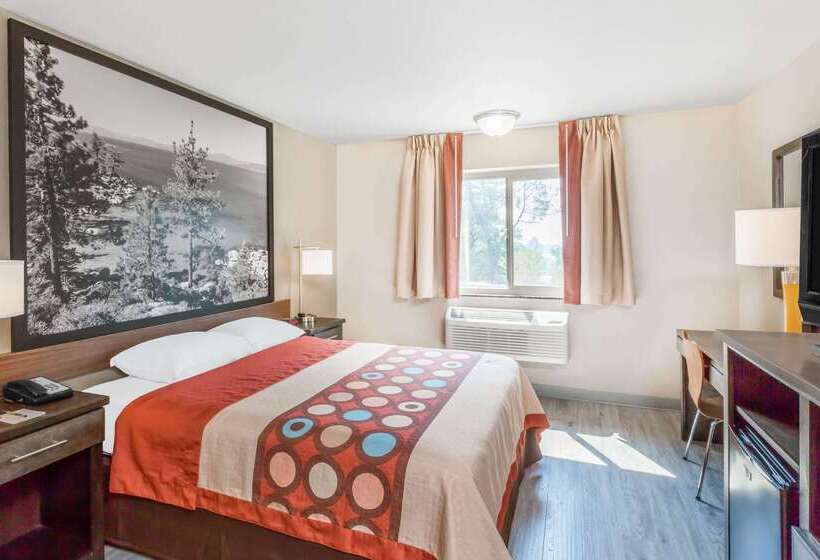 مُتل Super 8 By Wyndham Redding