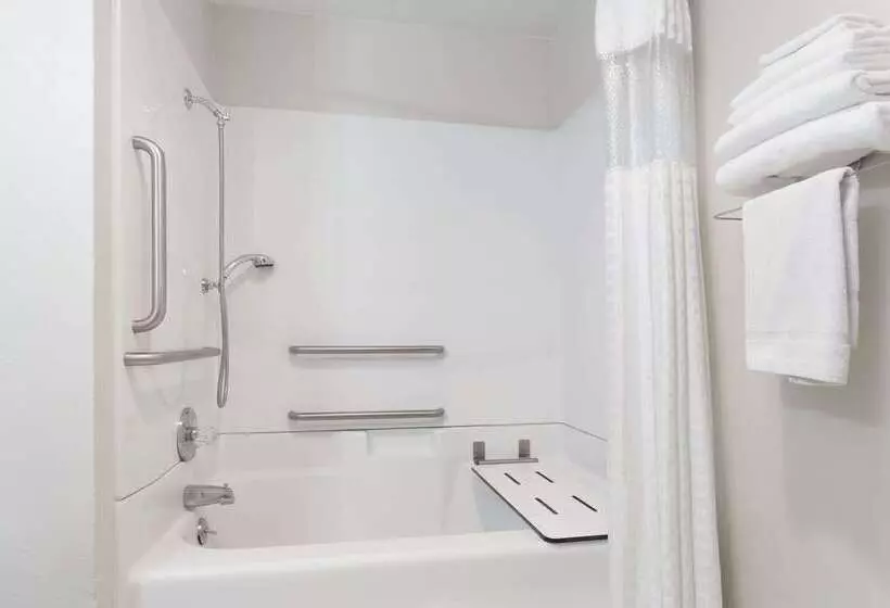 فندق على الطريق Super 8 By Wyndham Shelton