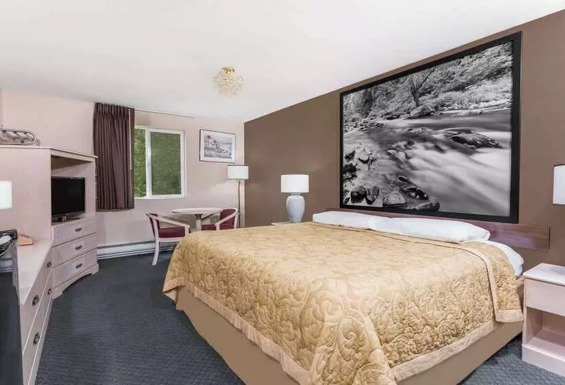 فندق على الطريق Super 8 By Wyndham Shelton