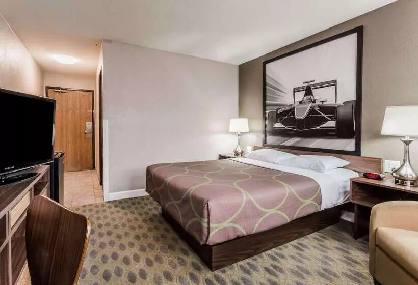 فندق على الطريق Super 8 By Wyndham Willows