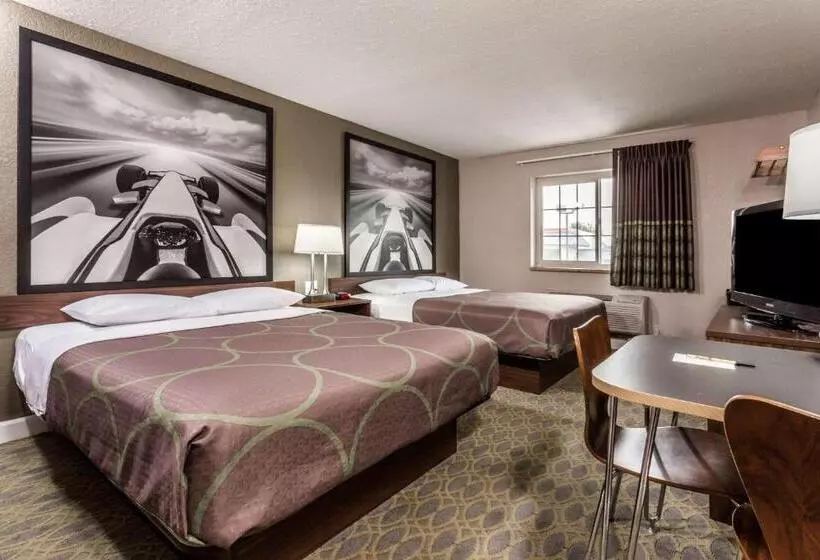 فندق على الطريق Super 8 By Wyndham Willows