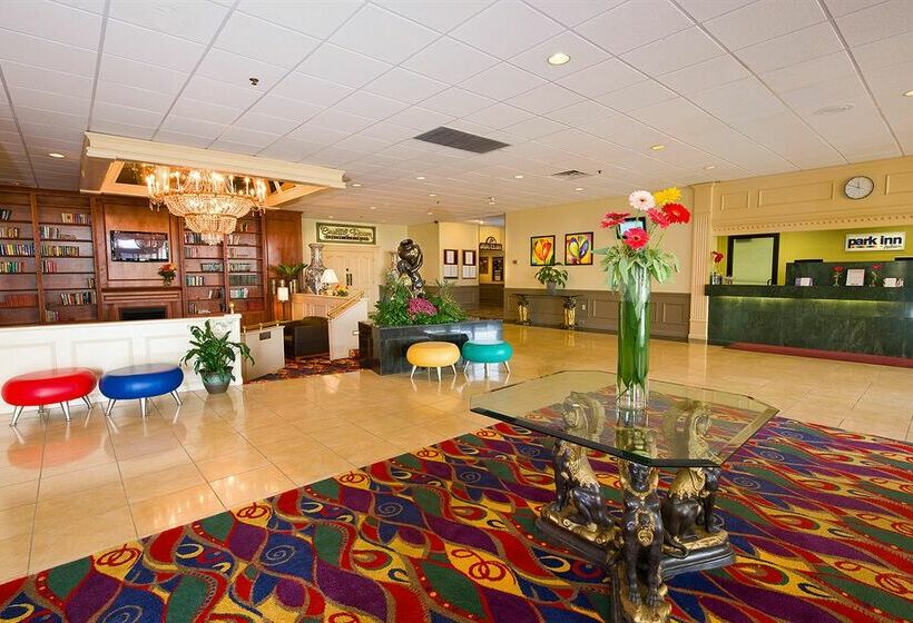 Radisson Hotel Sharon