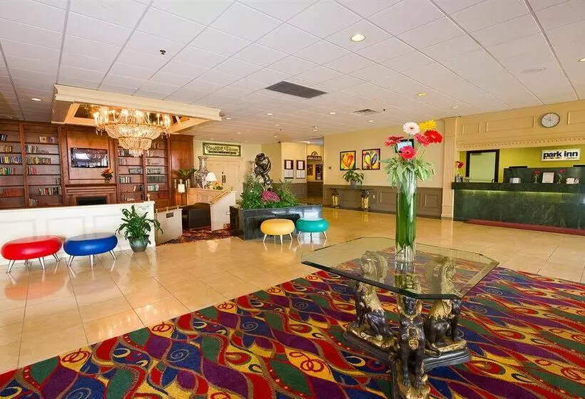 Radisson Hotel Sharon