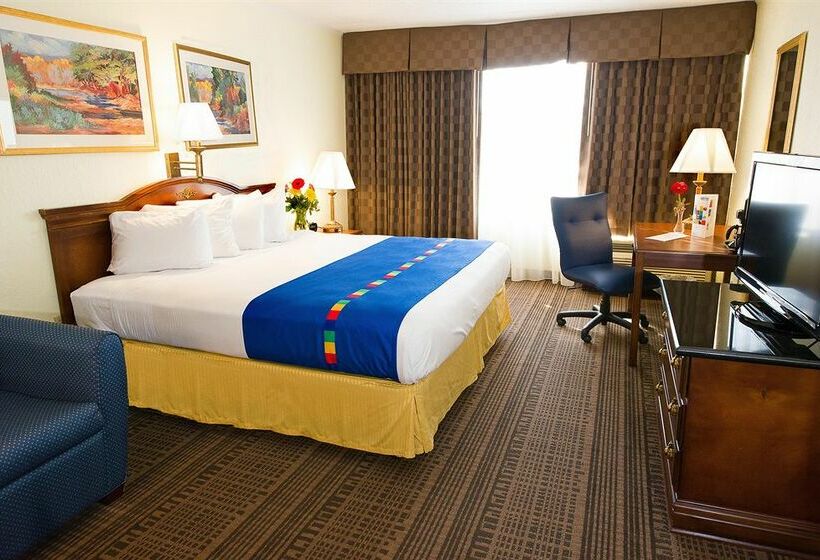 Radisson Hotel Sharon