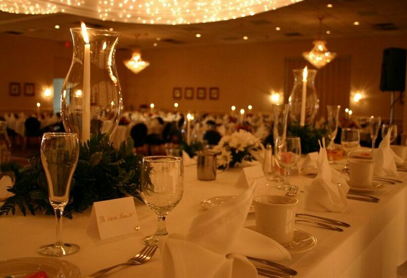 Radisson Hotel Sharon