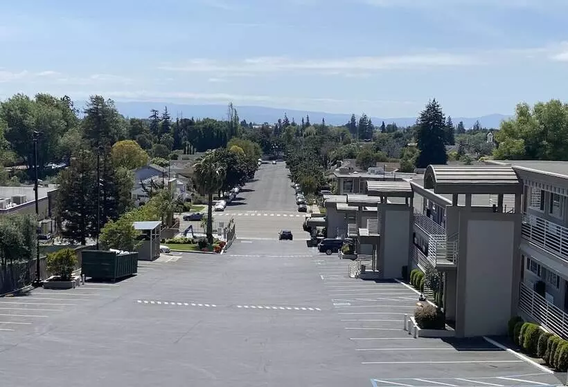 호텔 Budget Inn Of Hayward