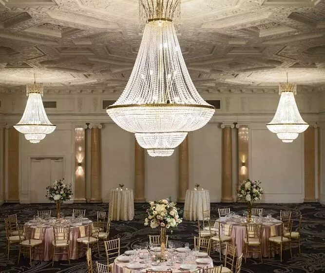 فندق Courtyard By Marriott Boston Downtown