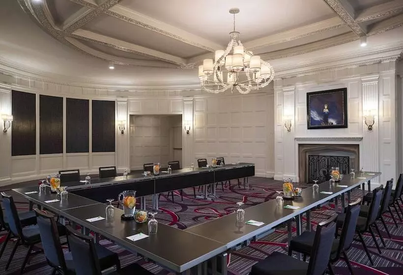 فندق Courtyard By Marriott Boston Downtown