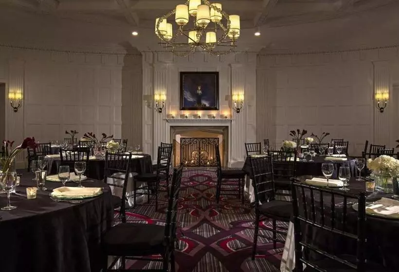 فندق Courtyard By Marriott Boston Downtown