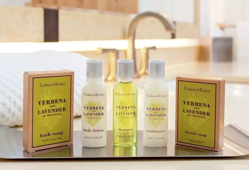 Doubletree By Hilton Hotel Missoula Edgewater