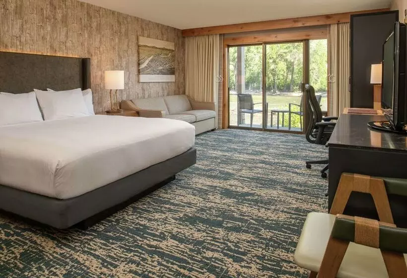 Doubletree By Hilton Hotel Missoula Edgewater