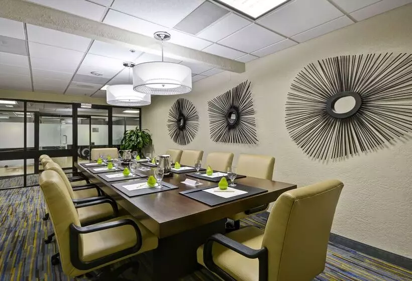 Otel Doubletree By Hilton Phoenix North