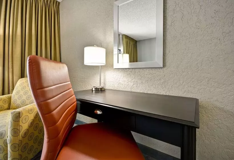 Otel Doubletree By Hilton Phoenix North