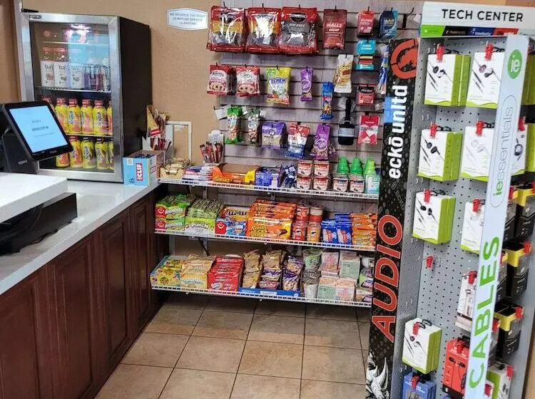 בית מלון כפרי Morningglory Inn & Suites