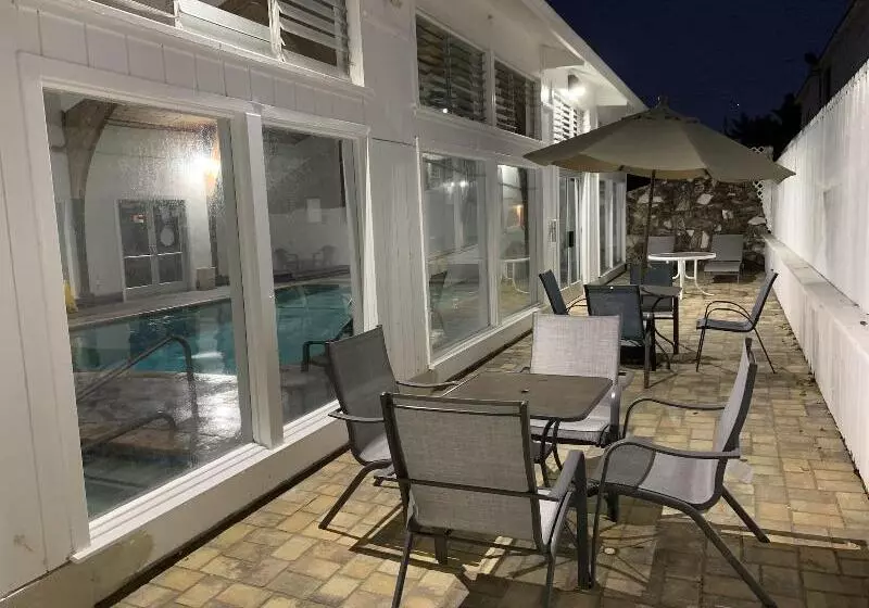 فندق Stargazer Inn And Suites