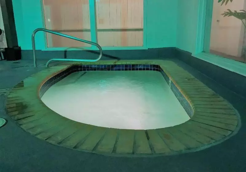 فندق Stargazer Inn And Suites