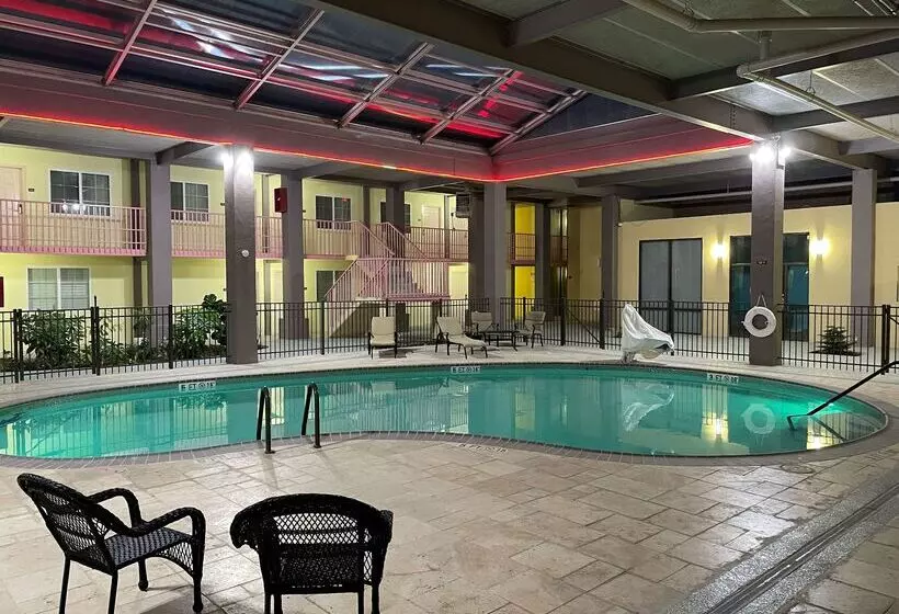 Surestay Plus Hotel By Best Western Odessa