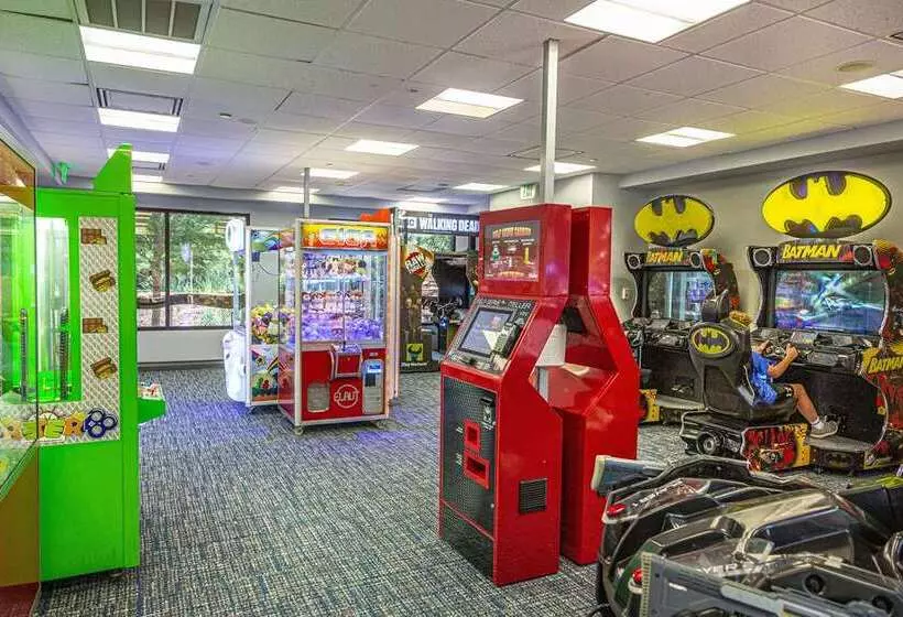 Otel The Woodlands Resort, Curio Collection By Hilton