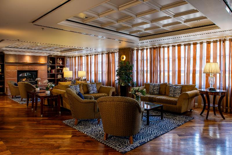 هتل Warwick Denver