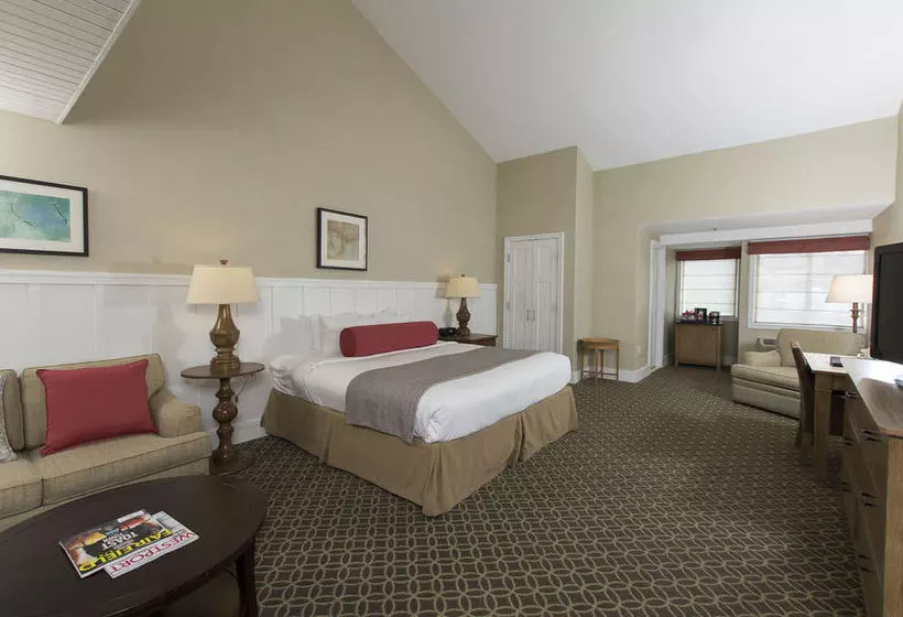 فندق The Westport Inn