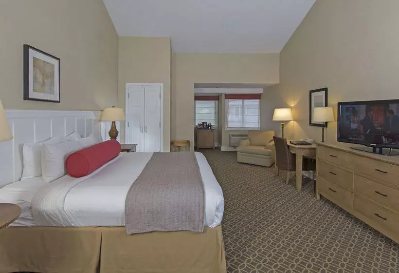 فندق The Westport Inn