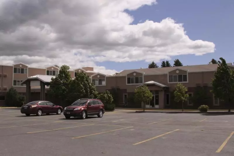 فندق Yellowstone Park Inn & Suites