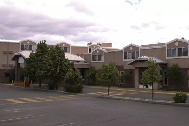 فندق Yellowstone Park Inn & Suites